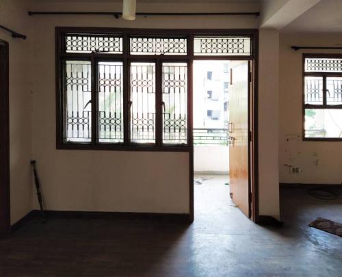 5.Dining Area Exterior Side